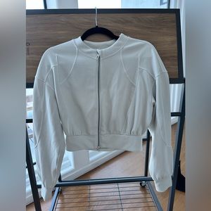 Lululemon NWOT Ribbed Softstreme Cropped Bomber Jacket